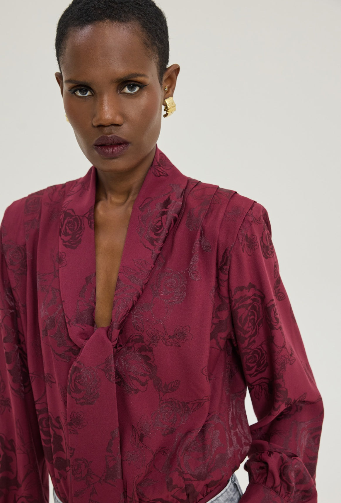 ΠΟΥΚΑΜΙΣΑ & ΜΠΛΟΥΖΕΣ