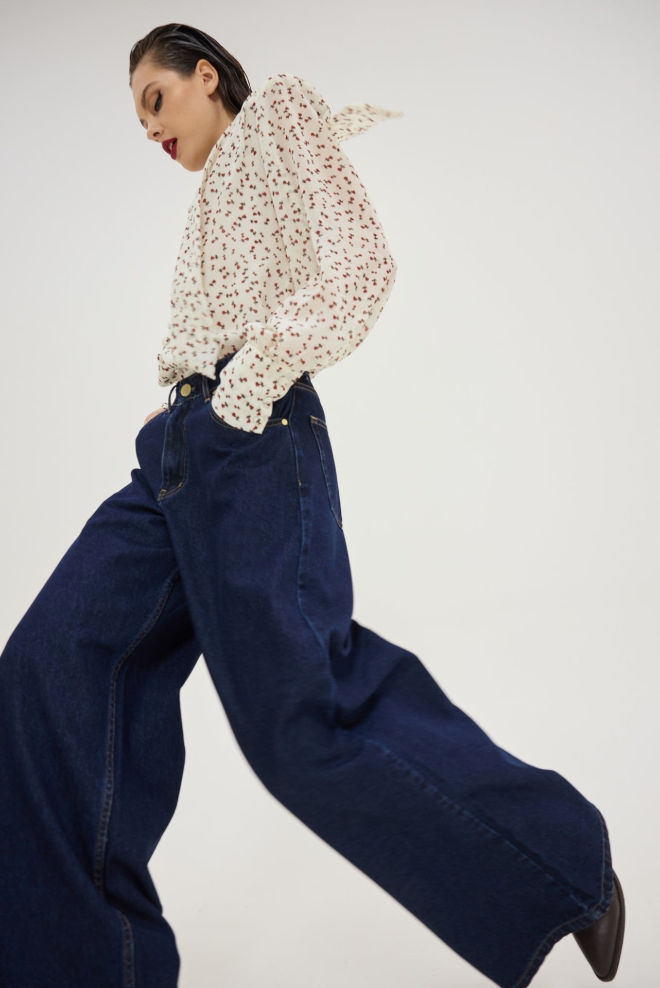 Hemithea Liqueur Κορμάκι  (Off-White)