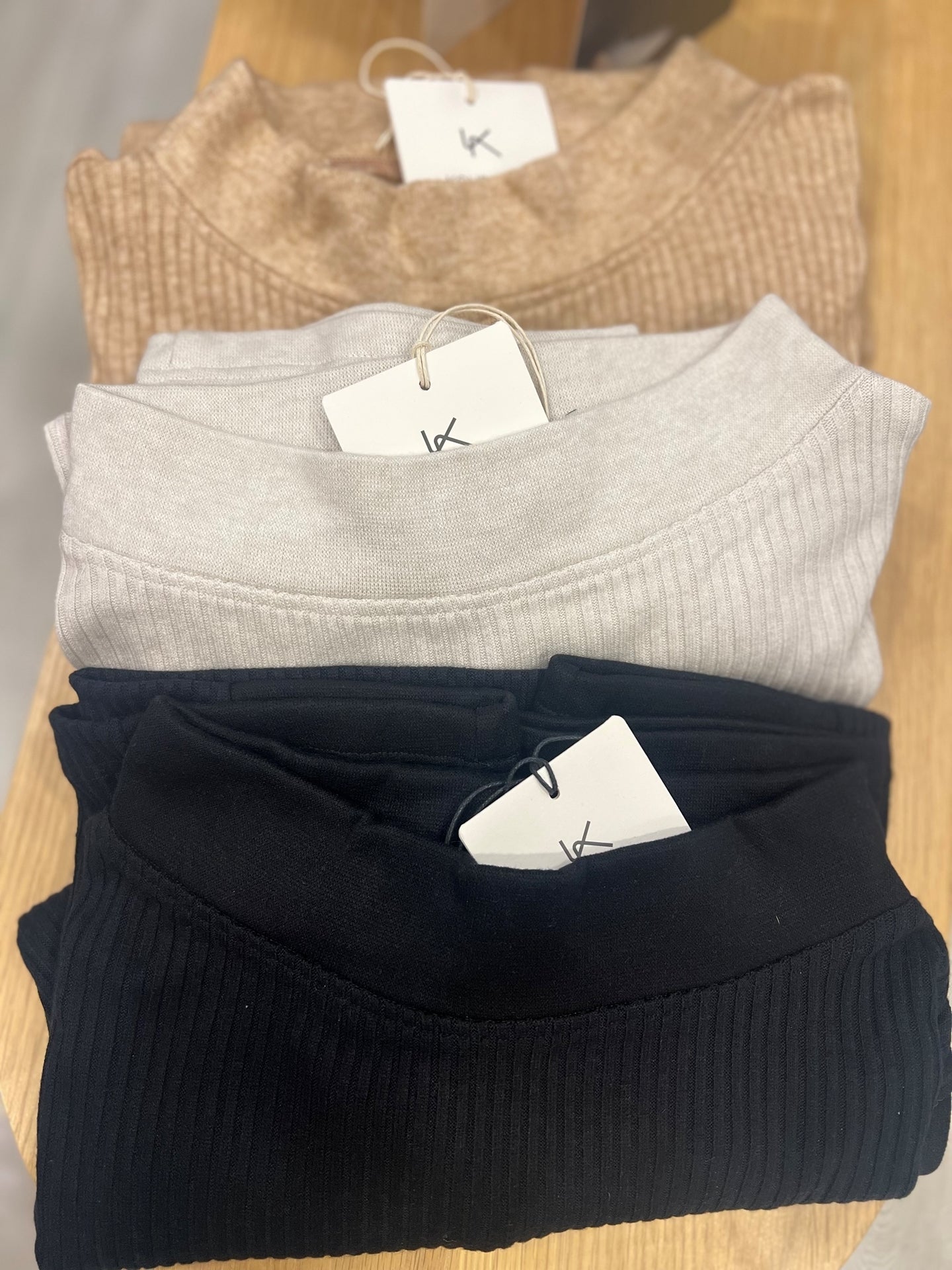 Ioanna Kourbela Oversized Μπλούζα Με Ψηλό λαιμό – Softwear