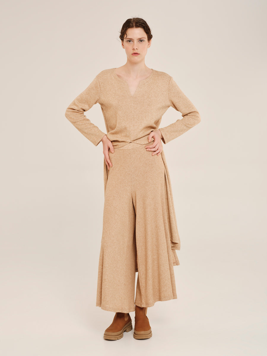 Ioanna Kourbela Κοντή Παντελόνα – Softwear