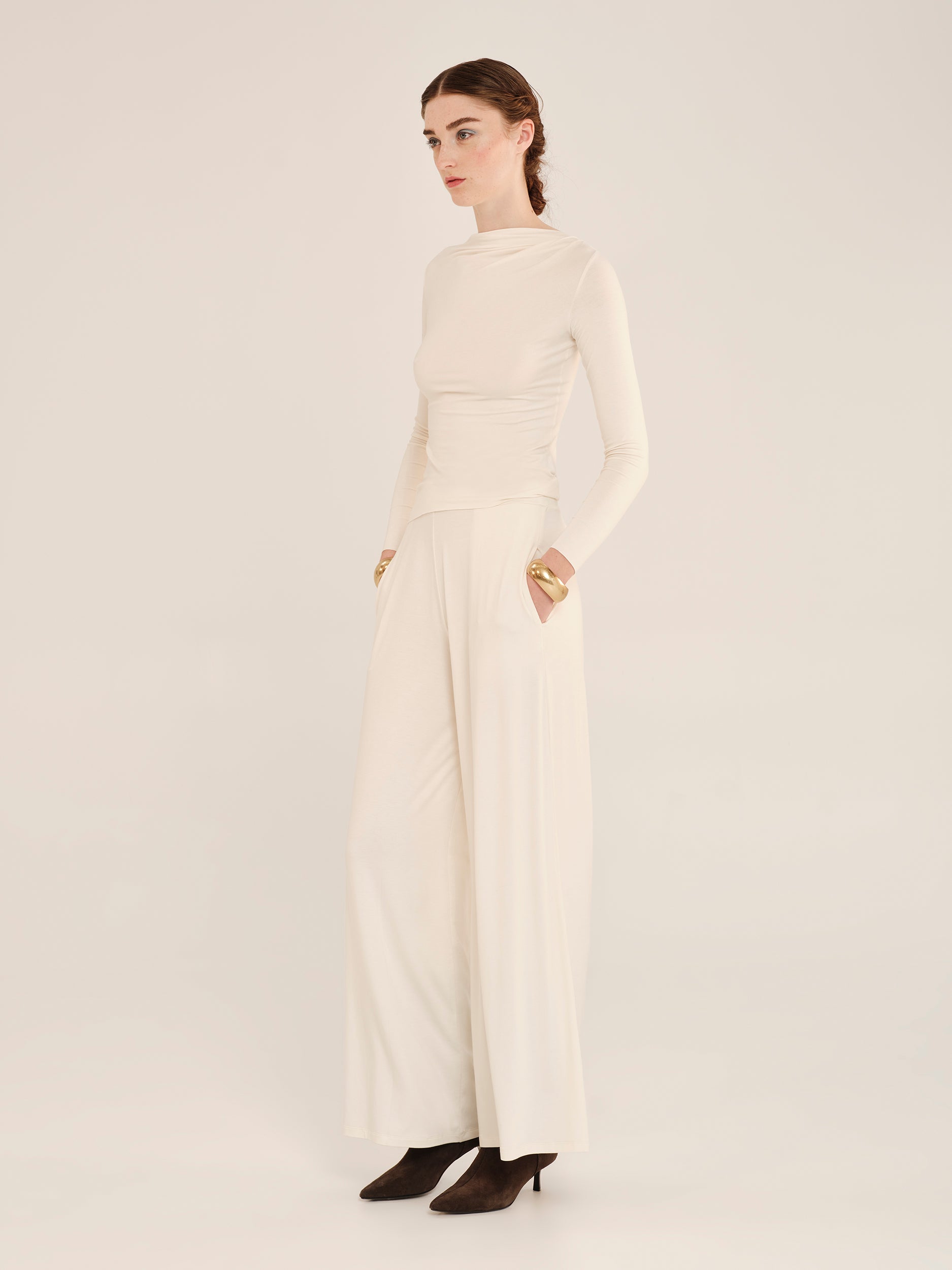 Ioanna Kourbela Μακρυμάνικο Τοπ Με Ντραπέ Ώμο – Inner Material