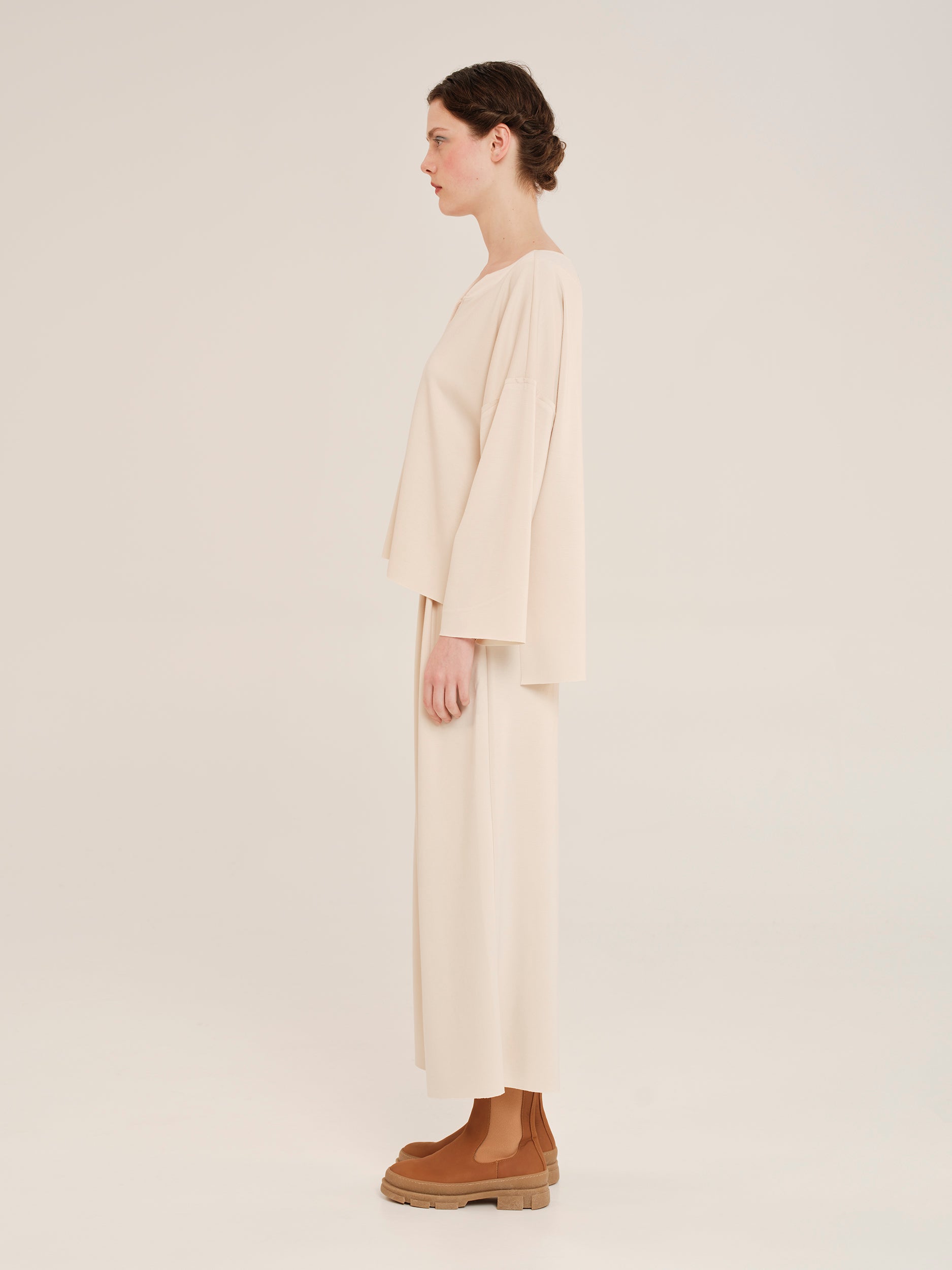 Ioanna Kourbela Cropped Παντελόνι – Neo-Tactility