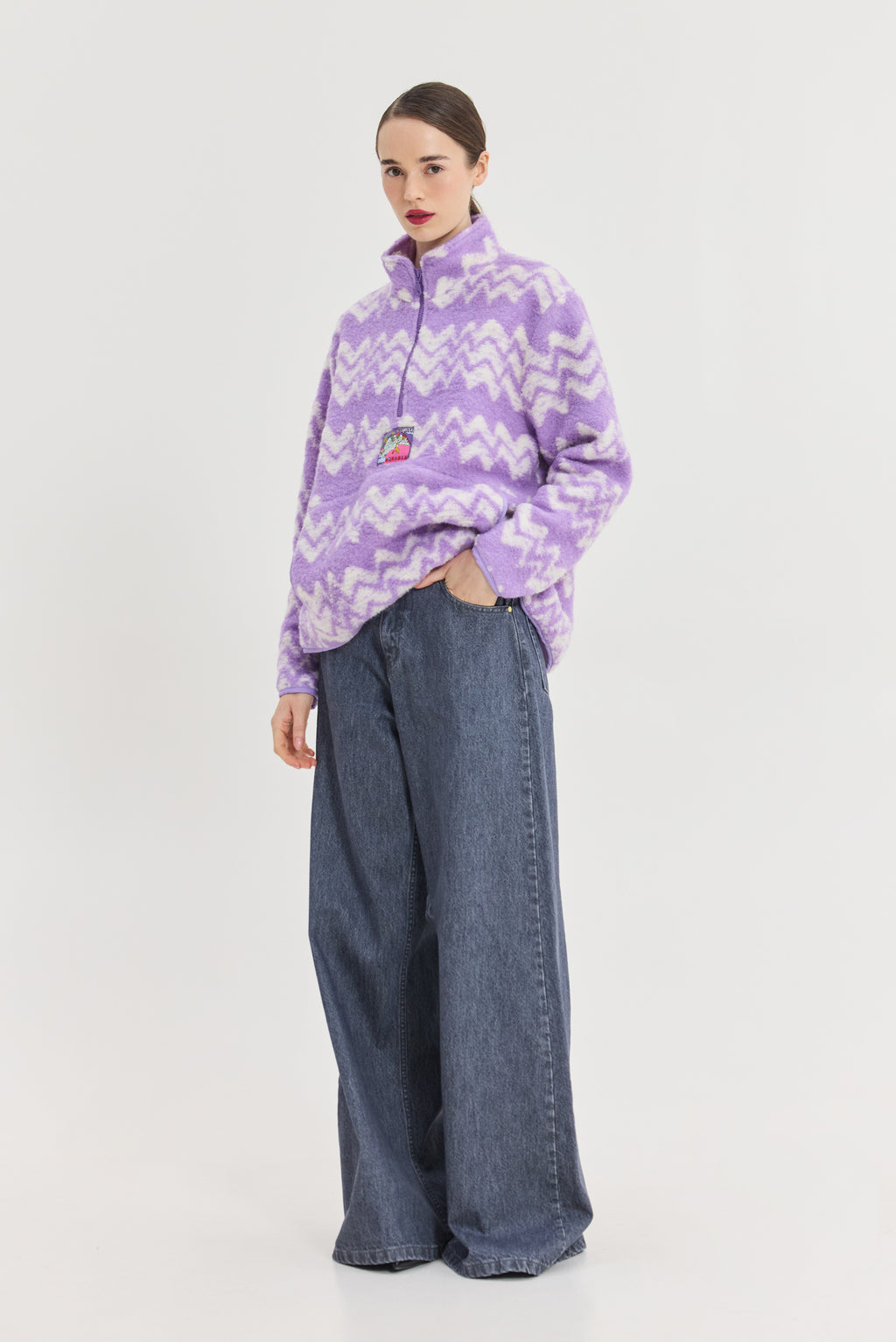 Hemithea Moon Sweatshirt