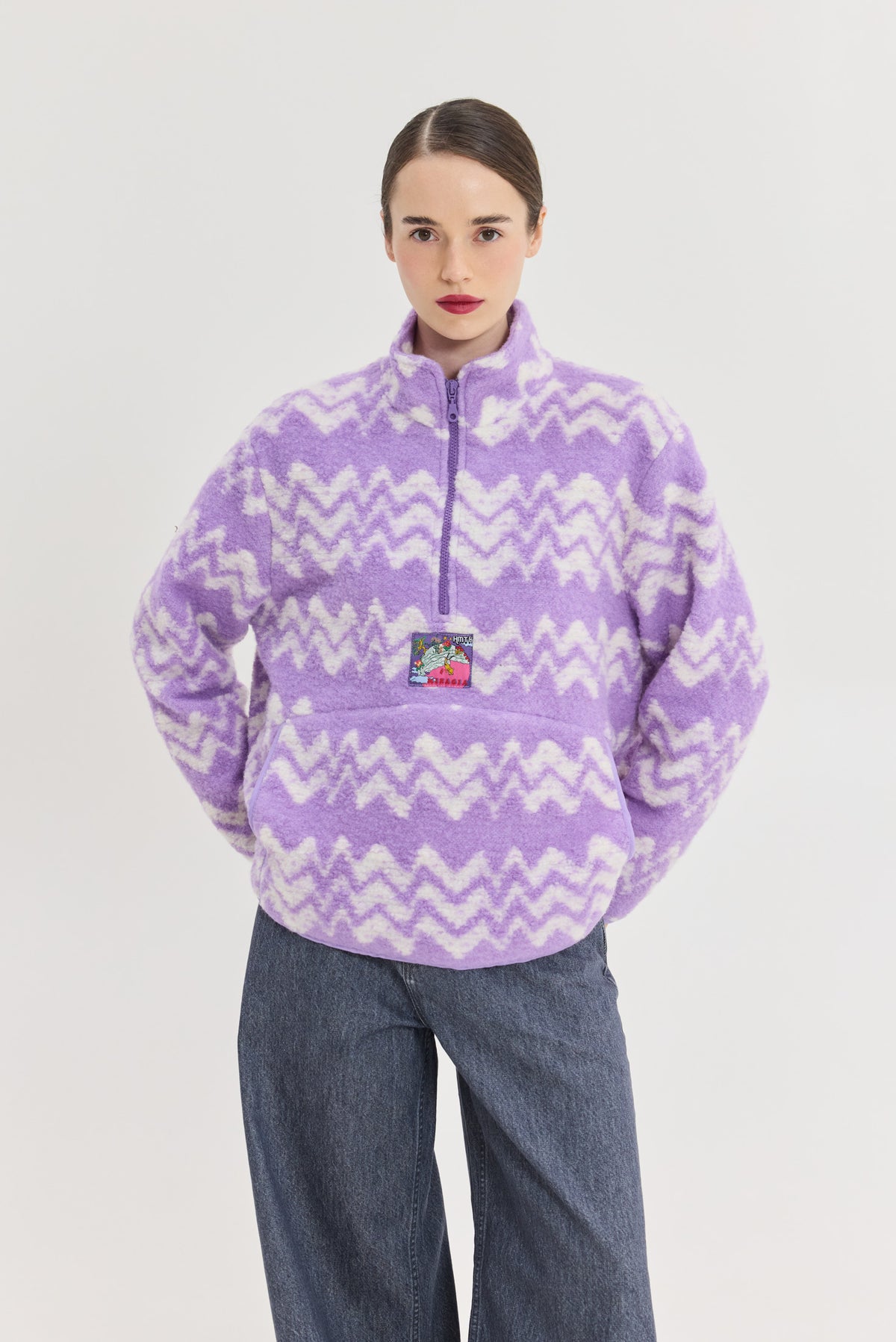 Hemithea Moon Sweatshirt