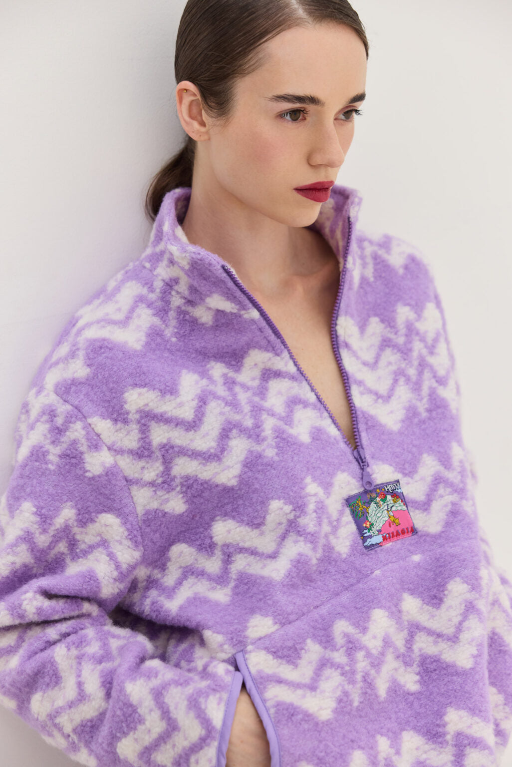 Hemithea Moon Sweatshirt