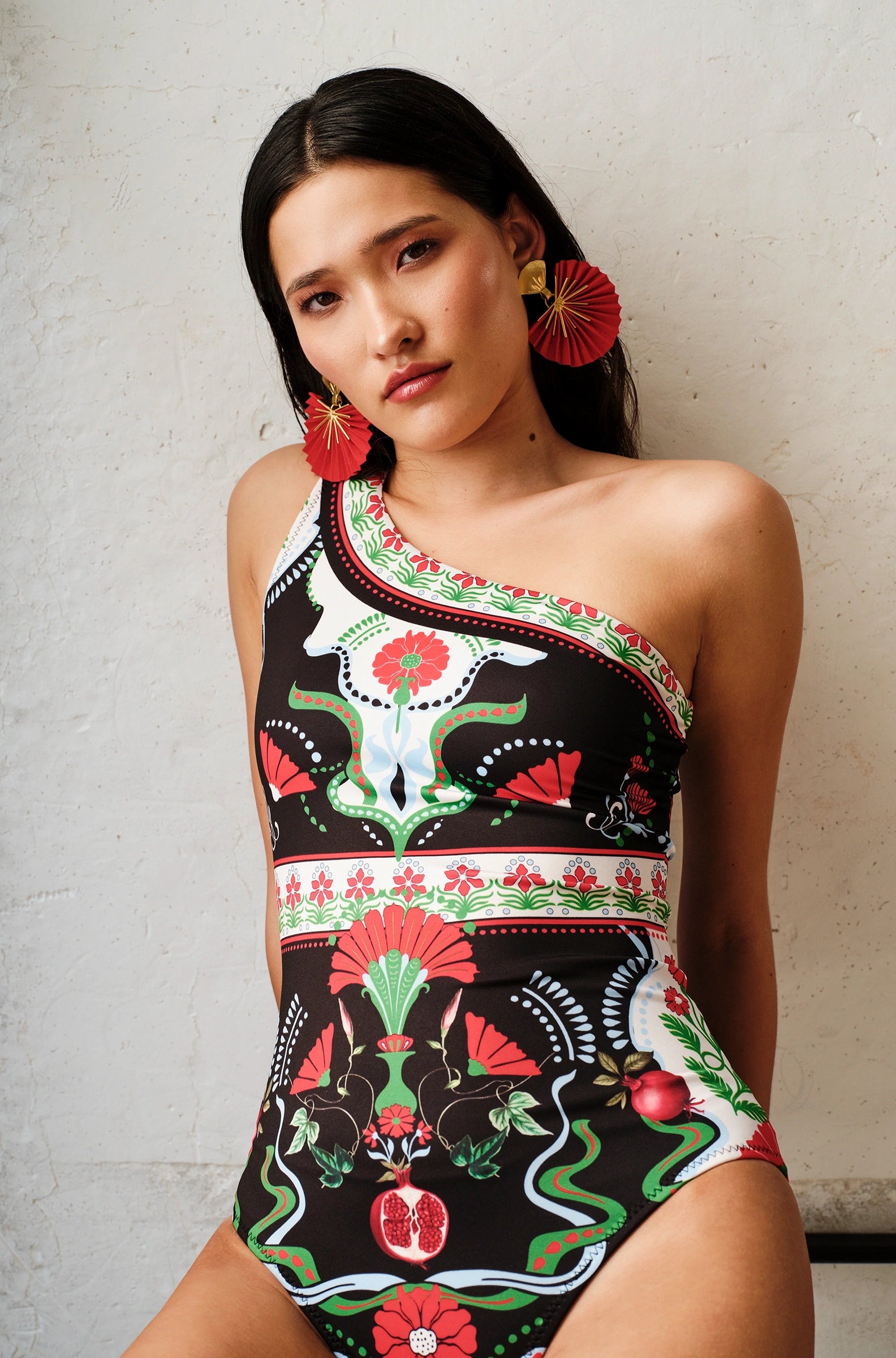 Peace And Chaos Pomegranate One Shoulder Μαγιό