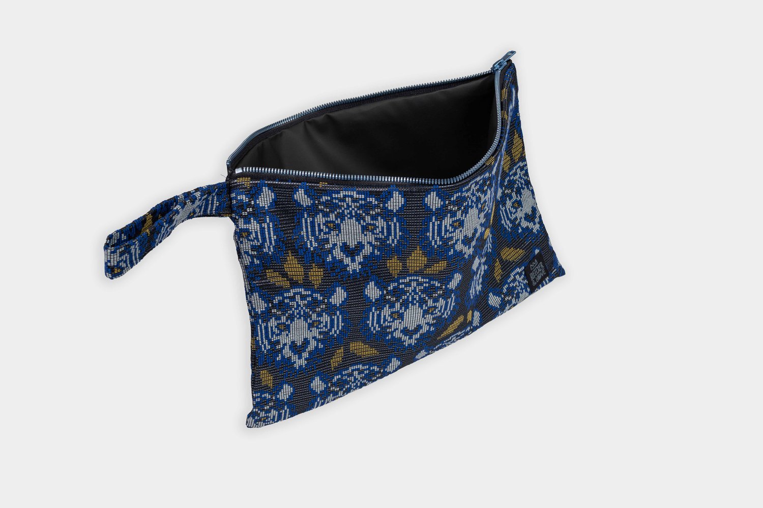 Bleecker & Love - Elara