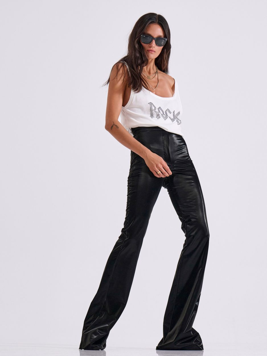 LIBELLOULA Μαύρο γυναικείο παντελόνι καμπάνα σε glossy δερματίνη RUBI