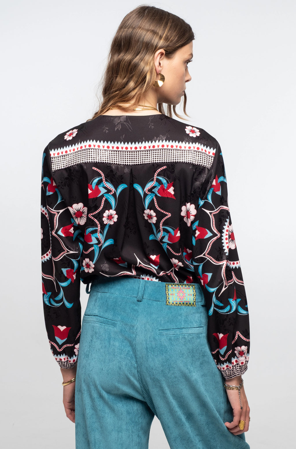 Peace And Chaos  Garland Τοπ - Jacquard