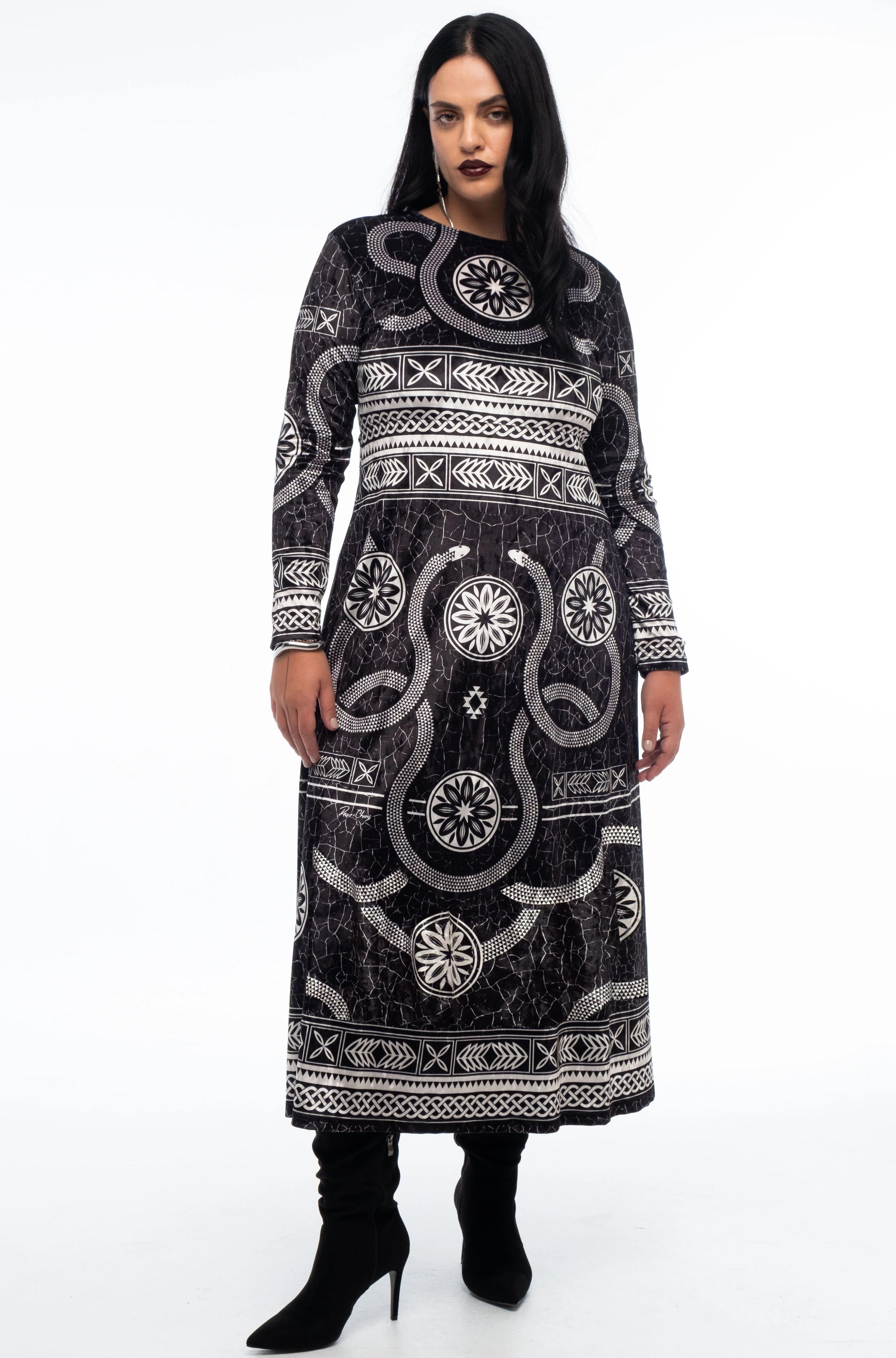 Peace And Chaos Philosophy Μακρύ Φόρεμα - Velvet