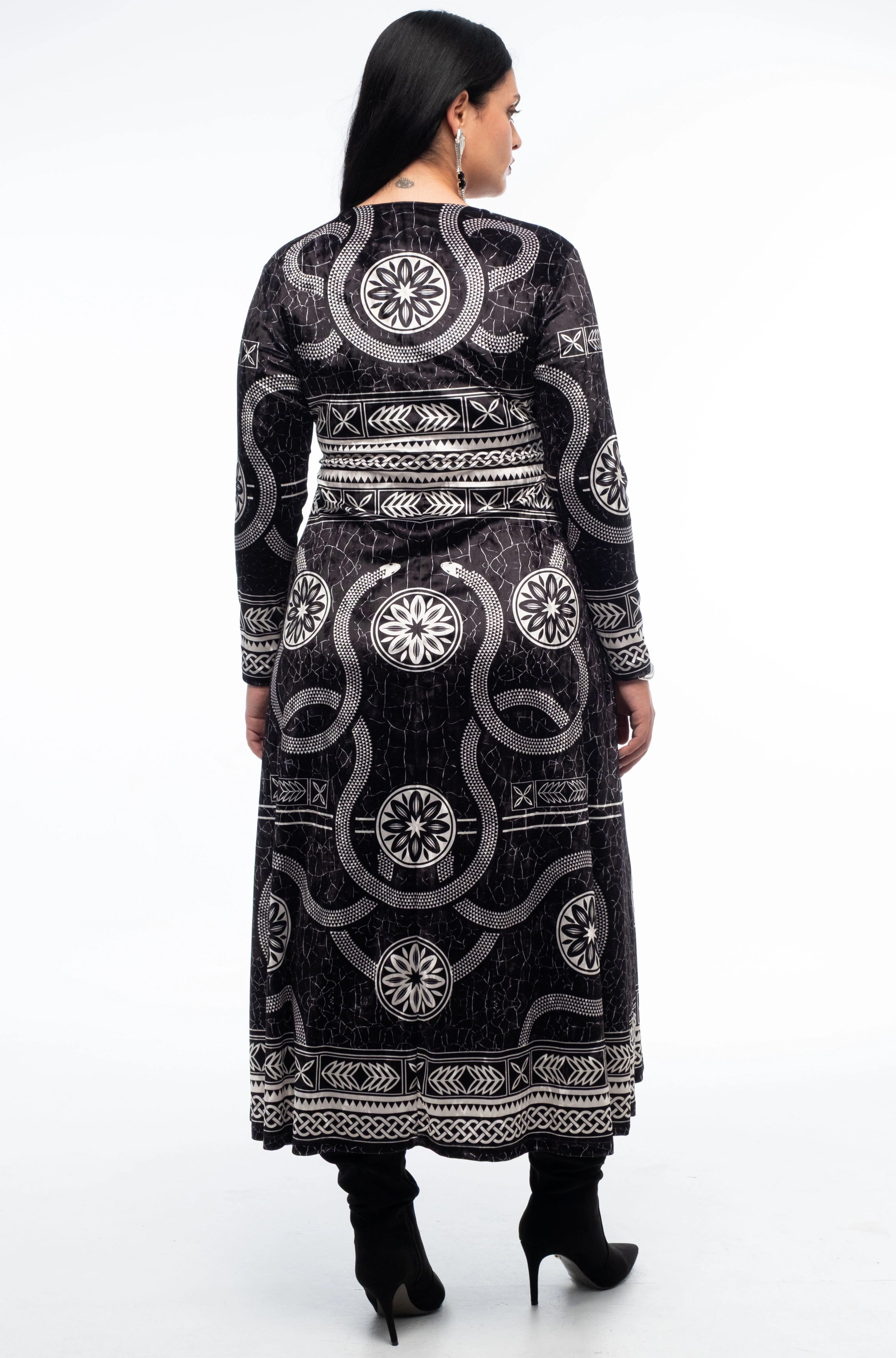 Peace And Chaos Philosophy Μακρύ Φόρεμα - Velvet