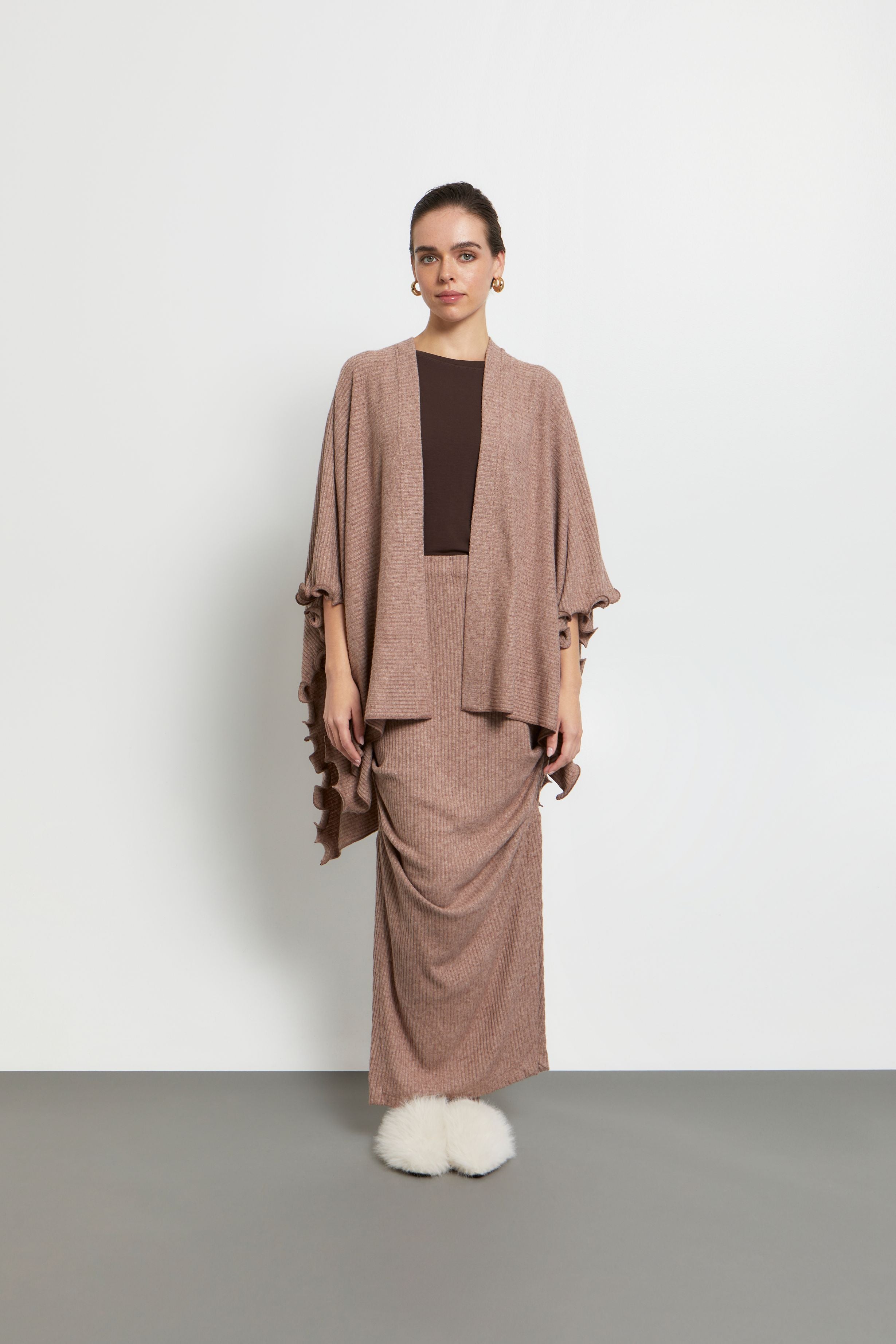 Ioanna Kourbela "Seductive Softness" Κάπα