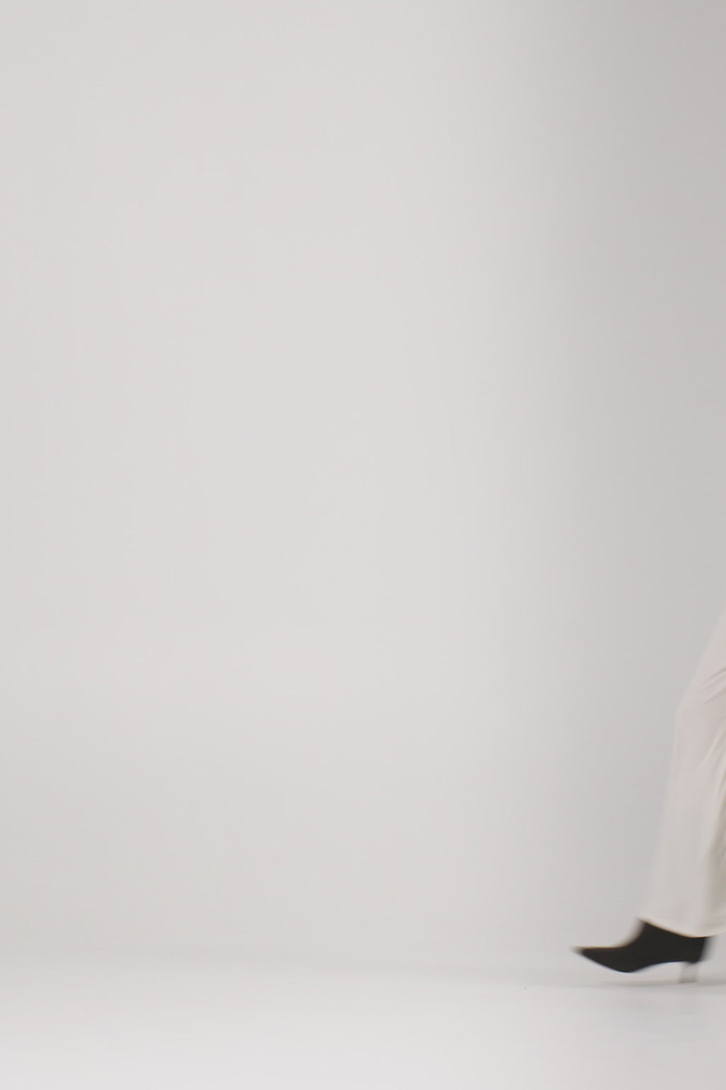 Ioanna Kourbela Μακρυμάνικο Τοπ Με Ντραπέ Ώμο – Inner Material