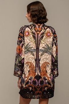 Picture of Peace And Chaos Ancestress Kimono