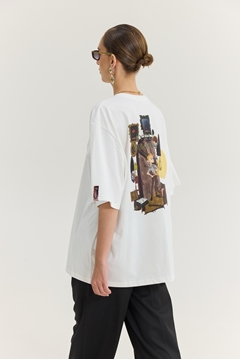 Picture of Hemithea Cheetah T-Shirt (Rose Stories)